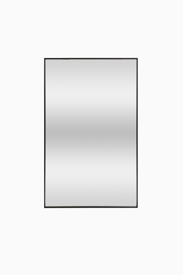 Tall vertical rectangle with gray gradient fill and black border