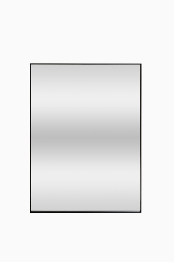 Vertical rectangle with gray gradient fill and black border